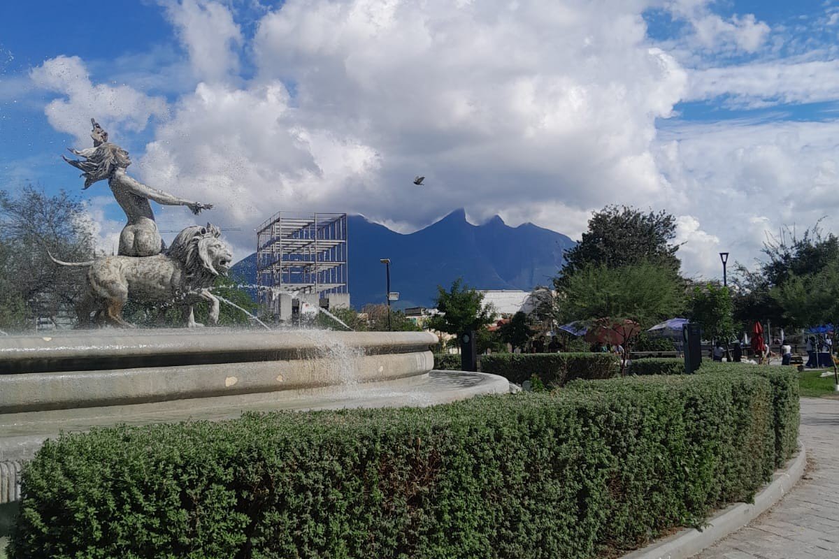 Equipo de Viajes en Oferta en oficina